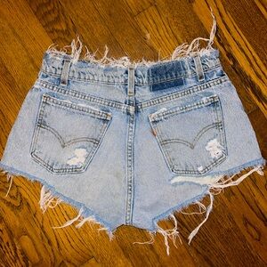 Levi’s {Furst of a Kind} 560 Distressed Vintage Denim Cut-Off Shorts - Size 31